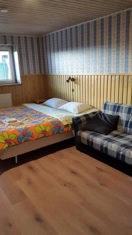 Terve Hostel 페르누 외부 사진